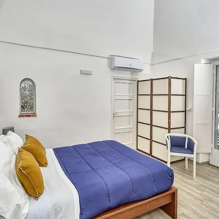 Dentecala 4 * Capri