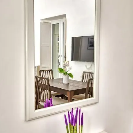 Dentecala 4 * Capri