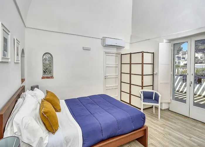 Dentecala 4 * Κάπρι